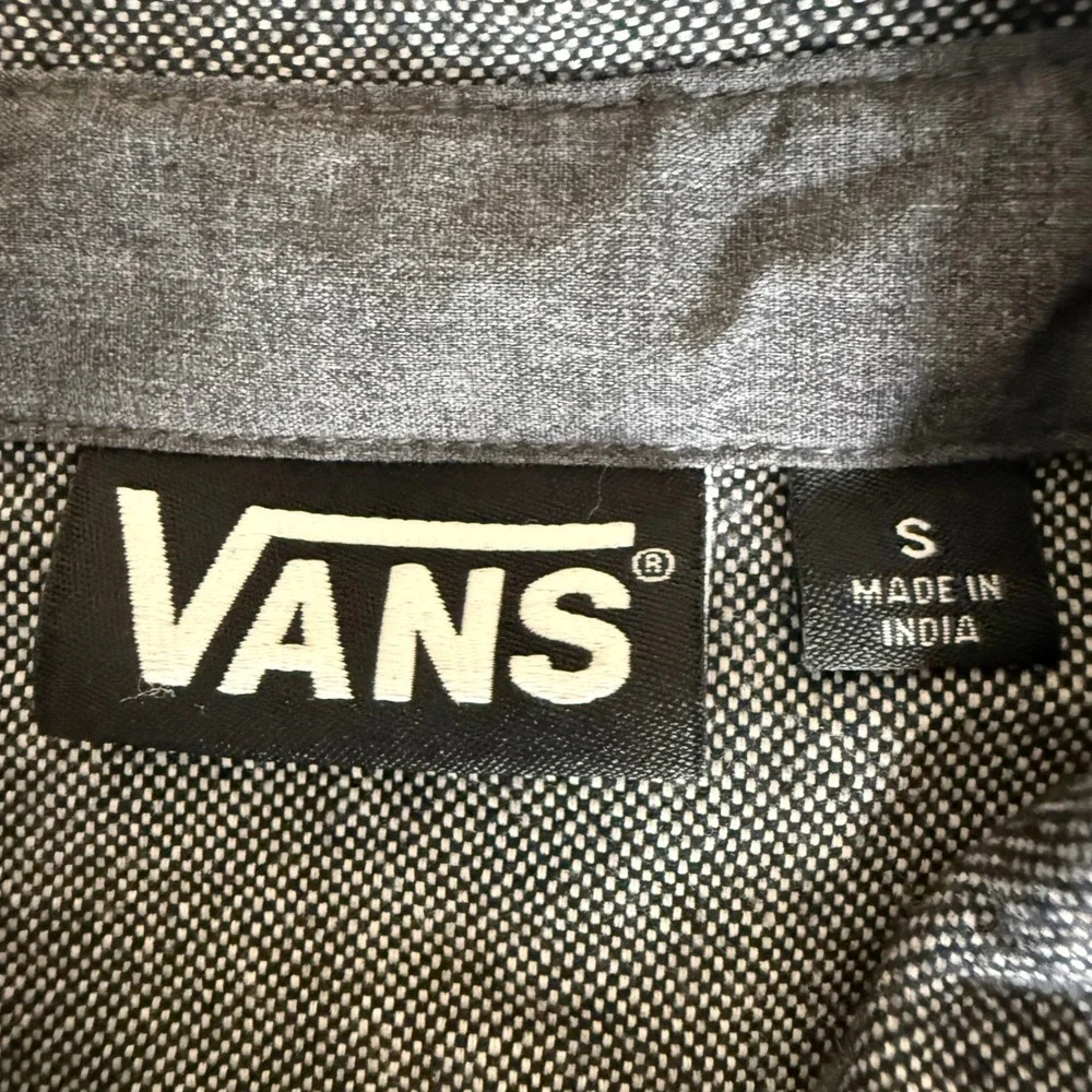 Vans‎ Mens Small Gray Long Sleeve Button Up Cotton Shirt Skate Casual Classic